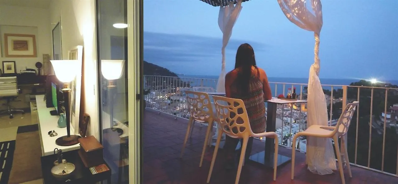 Lets Holidays Best View Apartment トッサ・デ・マール スペイン